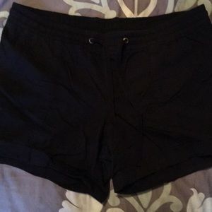 Old Navy drawstring cargo shorts